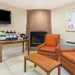 Hotel Fairfield & By Marriott