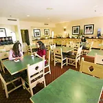 Hotel Fairfield & By Marriott Santa Fe
