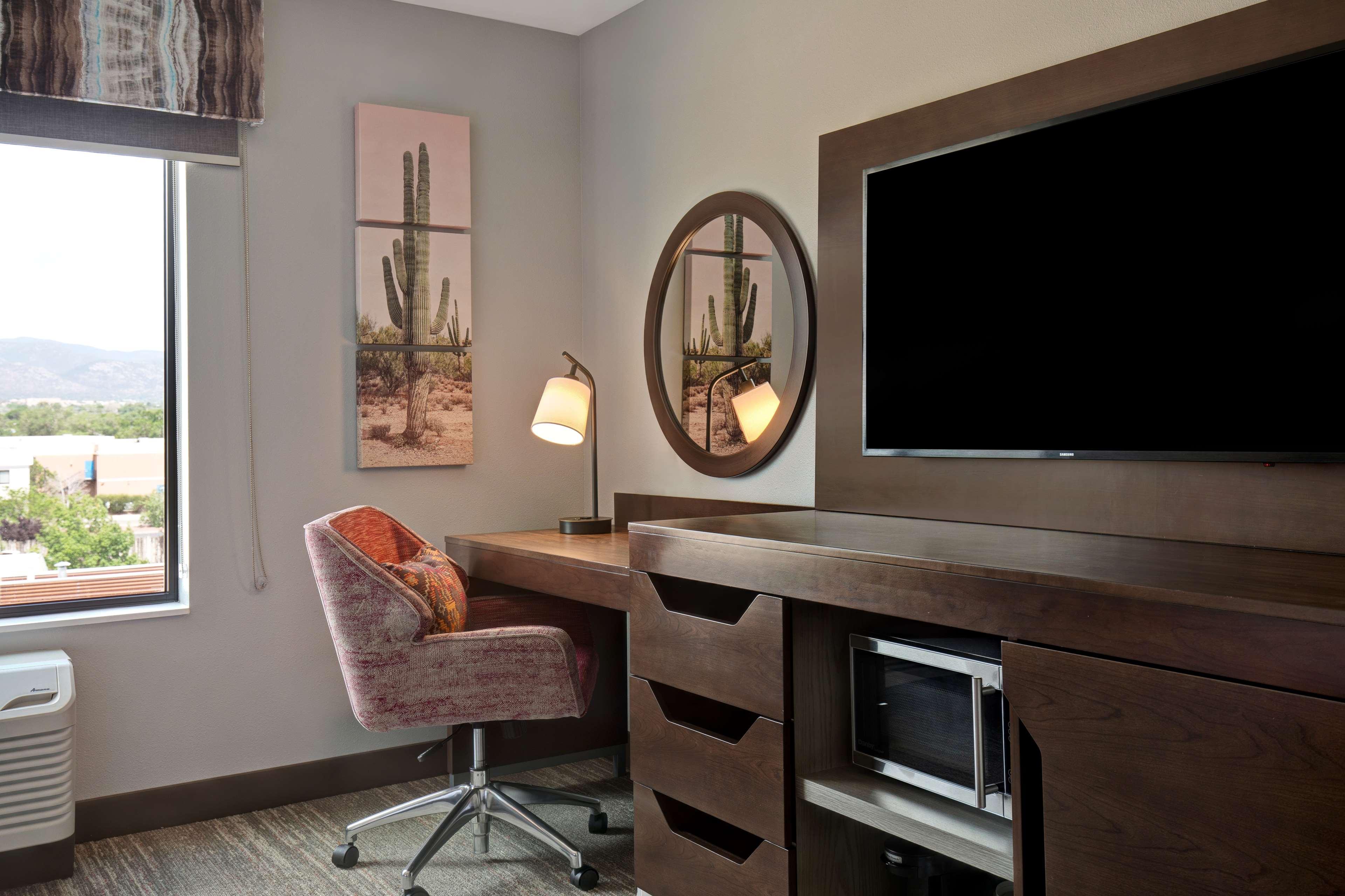 Hotel Fairfield & By Marriott Santa Fé