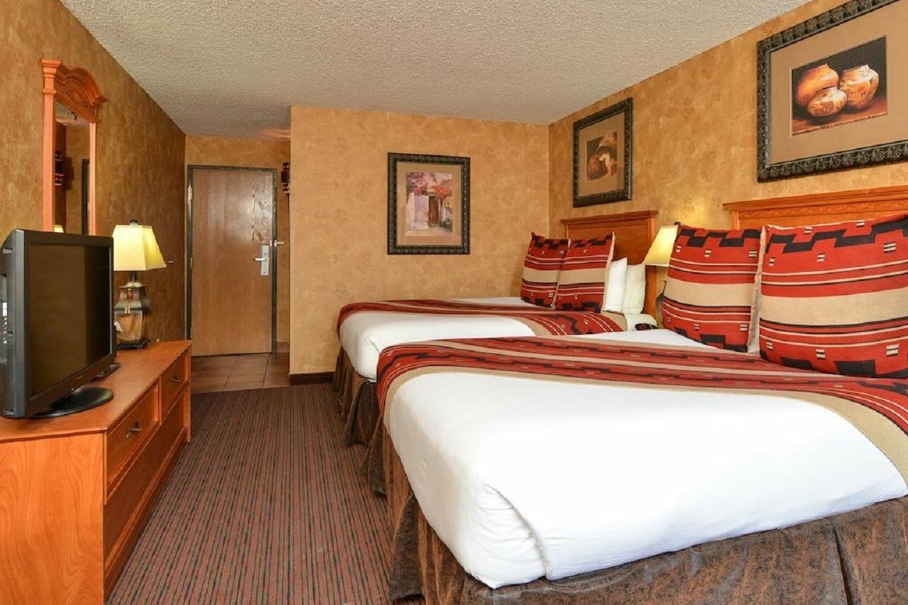 Fairfield & By Marriott 3* Santa Fe
